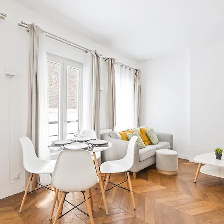 Place De La Concorde Luxurious 2br-6p Free Netflix פריז